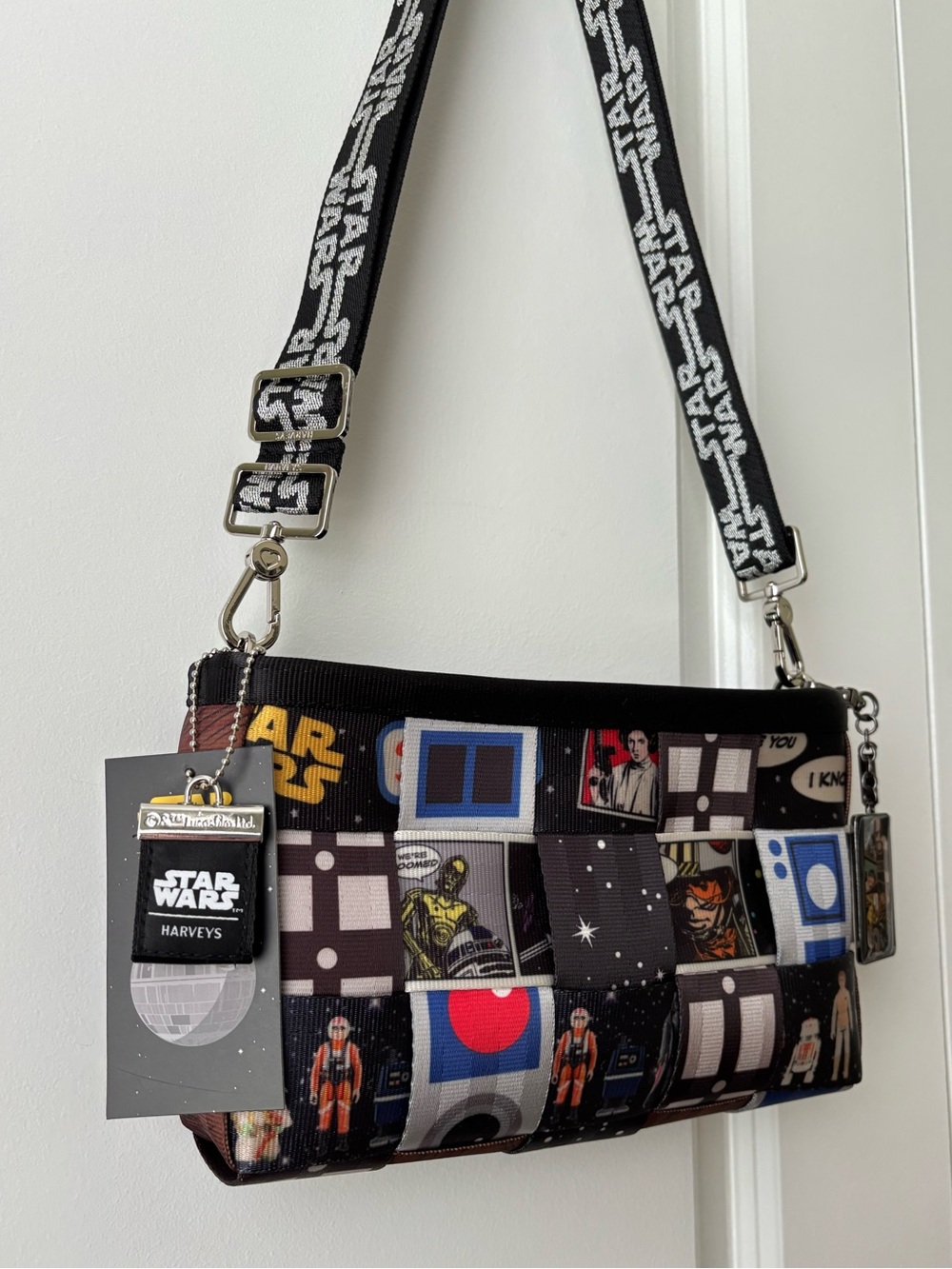 Harveys Star Wars Patchwork Convertible Clutch Crossbody Disney Leia R2D2 Obiwan - Picture 5 of 13
